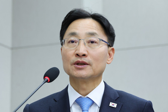 임광현 비서실장 "장관 5명 낙마 송구…검증 강화로 국민 우려 없게"