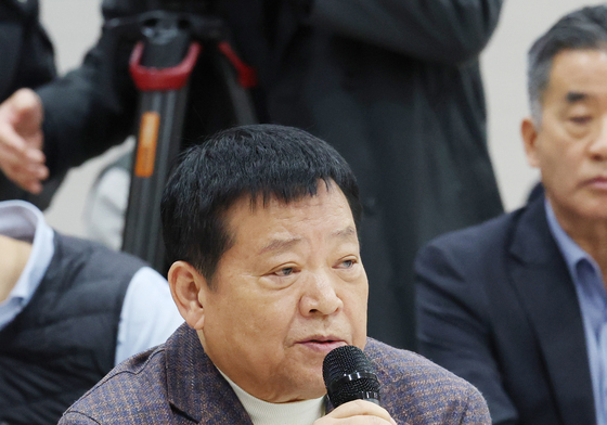 발언하는 김기성 경기도버스운송사업조합 이사장