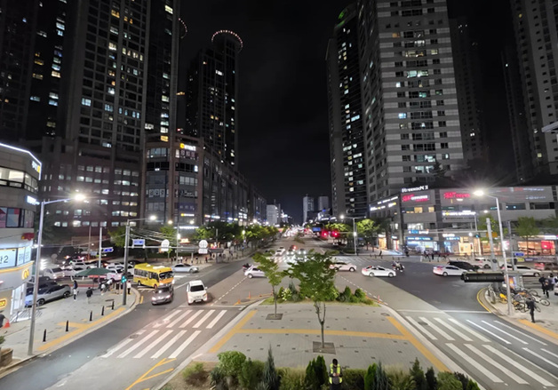 양천구, 오목로 노후 가로등 전면 교체…야간 보행환경 개선