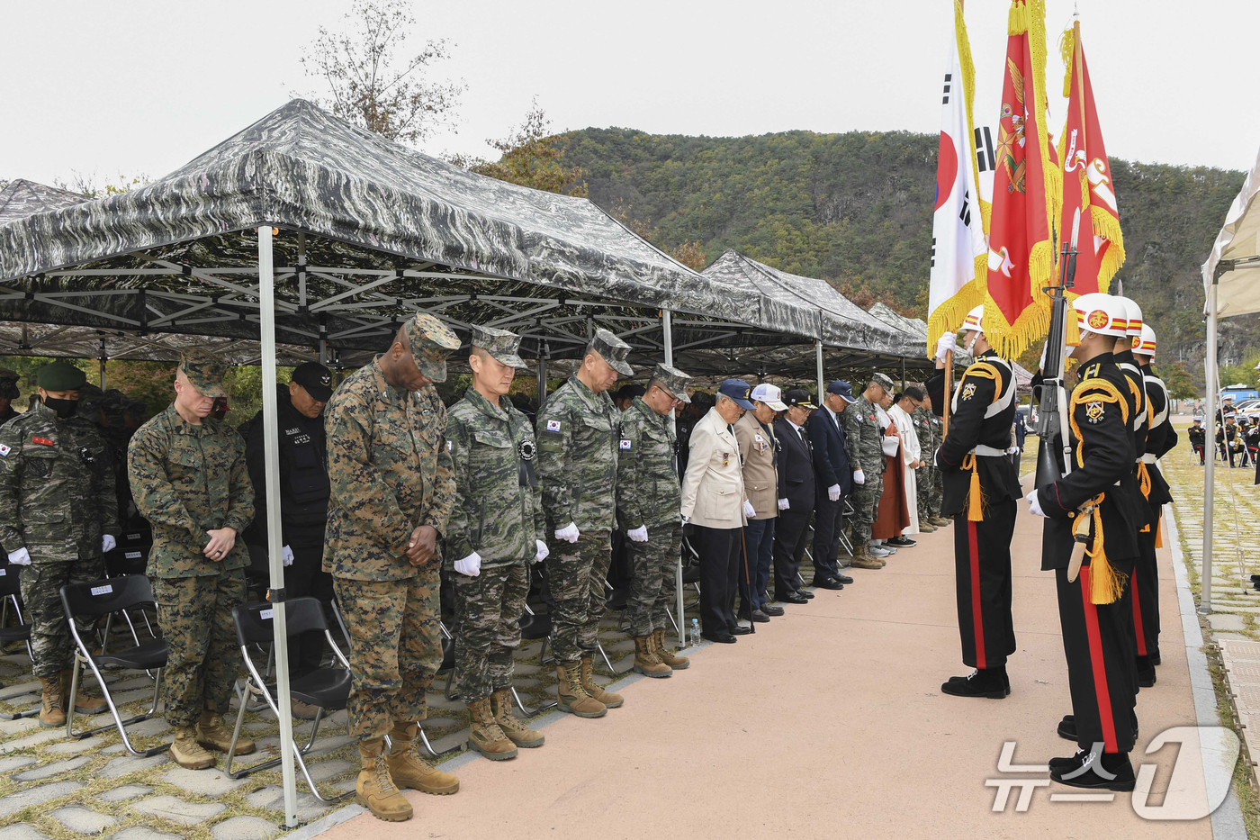 (포항=뉴스1) 최창호 기자 = 포항특정경비지역사령부는 29일 포항시 북구 죽장면 고로쇠 광장에서 2026년 6·25전쟁 전사자 유해 발굴 개토식 행사를 진행했다고 밝혔다.이번 유 …