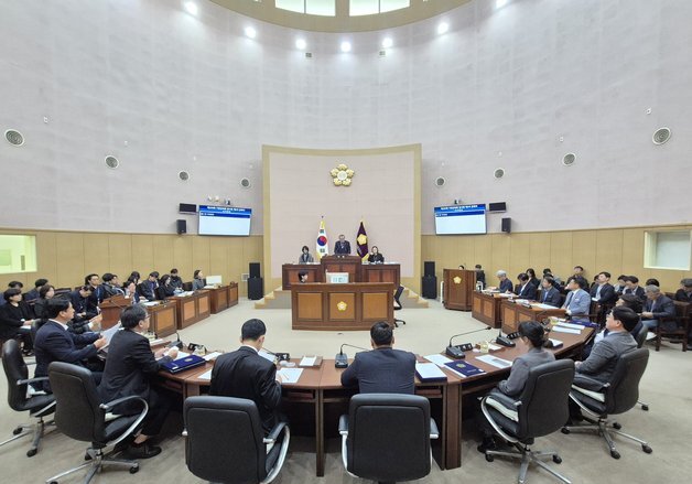 김원일 의장 "좌광천 오염 해결 위한 합동 TF 구성 촉구"