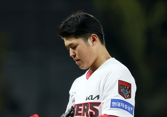 시라카와, 투런포 허용이 너무 아쉬워