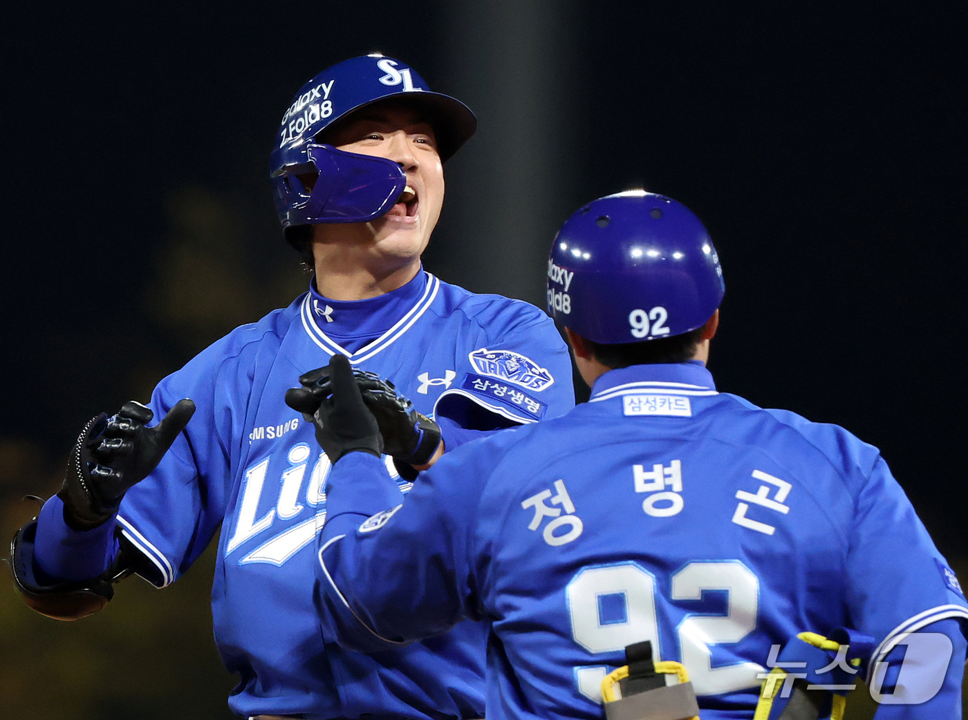 (전남광주=뉴스1) 김진환 기자 = 29일 오후 전남광주 기아챔피언스필드에서 열린 프로야구 2026 신한 SOL KBO 포스트시즌 플레이오프 3차전 삼성 라이온즈와 KIA 타이거즈 …