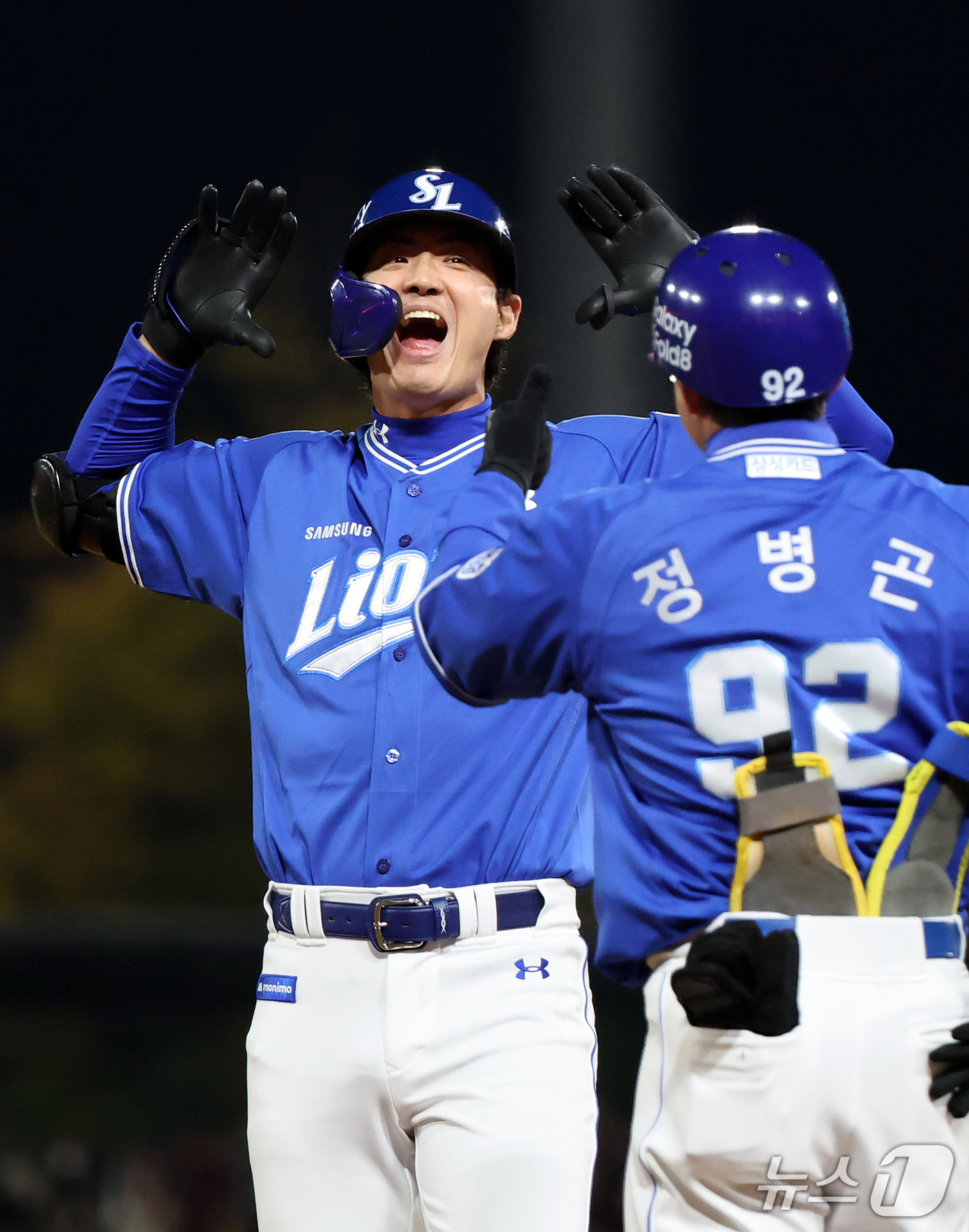 (전남광주=뉴스1) 김진환 기자 = 29일 오후 전남광주 기아챔피언스필드에서 열린 프로야구 2026 신한 SOL KBO 포스트시즌 플레이오프 3차전 삼성 라이온즈와 KIA 타이거즈 …