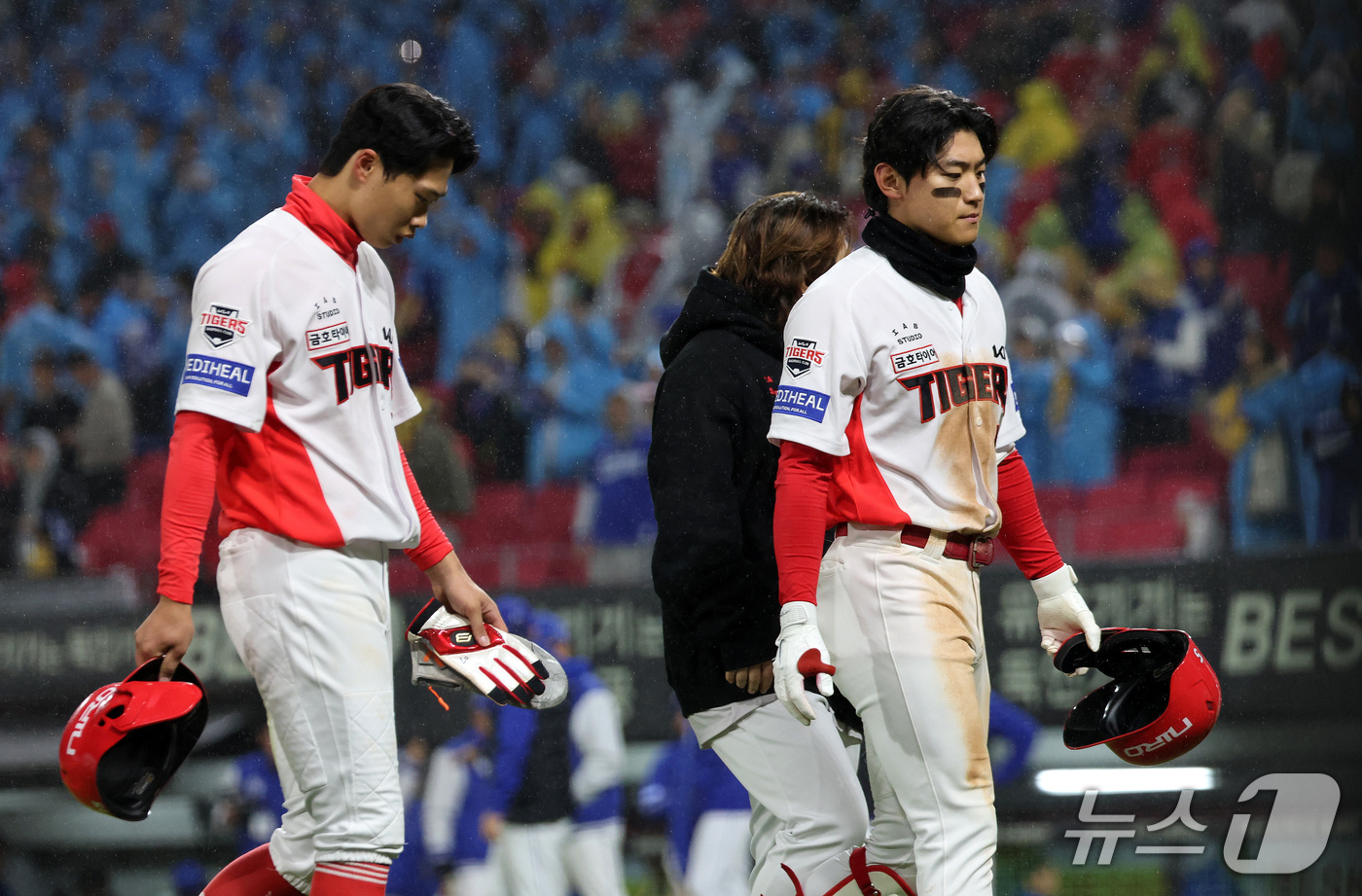 (전남광주=뉴스1) 박지혜 기자 = 29일 오후 광주 기아챔피언스필드에서 열린 프로야구 2026 신한 SOL KBO 포스트시즌 플레이오프 3차전 삼성 라이온즈와 KIA 타이거즈의 …
