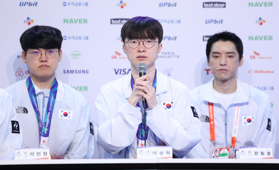 '페이커'도 감탄한 37세 하지민…"AG 5번 출전, 정말 대단"[AG]