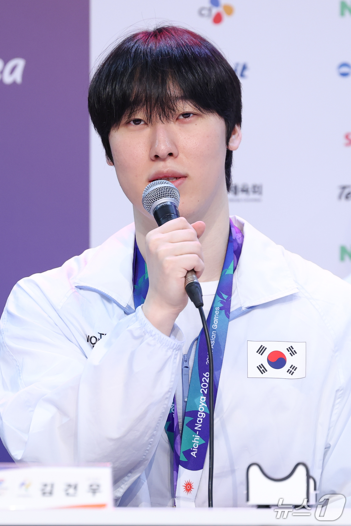 (나고야=뉴스1) 안은나 기자 = e스포츠 롤(리그오브레전드, LoL) 국가대표 '제카' 김건우가 3일 일본 라이브스 나고야에서 열린 2026 아이치·나고야 아시안게임 금메달리스트 …