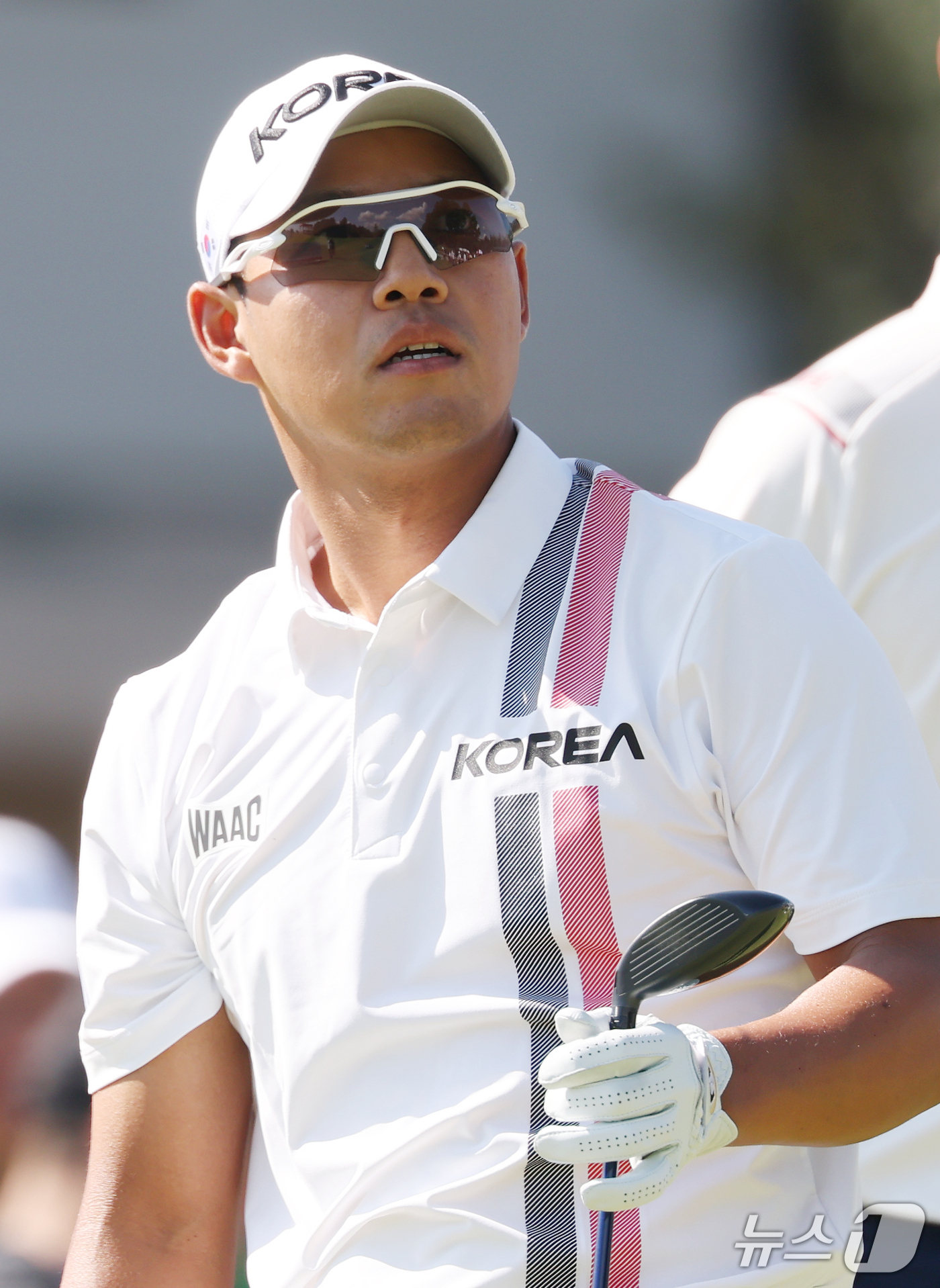 (가스가이=뉴스1) 김민지 기자 = 대한민국 문도엽이 3일 일본 아이치현 가스가이 컨트리클럽 동코스에서 열린 2026 아이치·나고야 아시안게임 남자 골프 최종라운드 10번홀에서 티 …