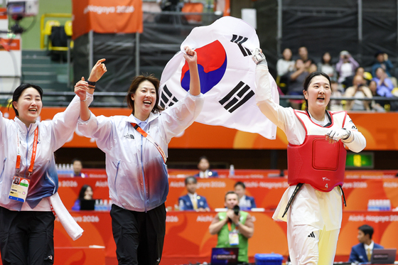 태권도 송다빈, 中 꺾고 최정상