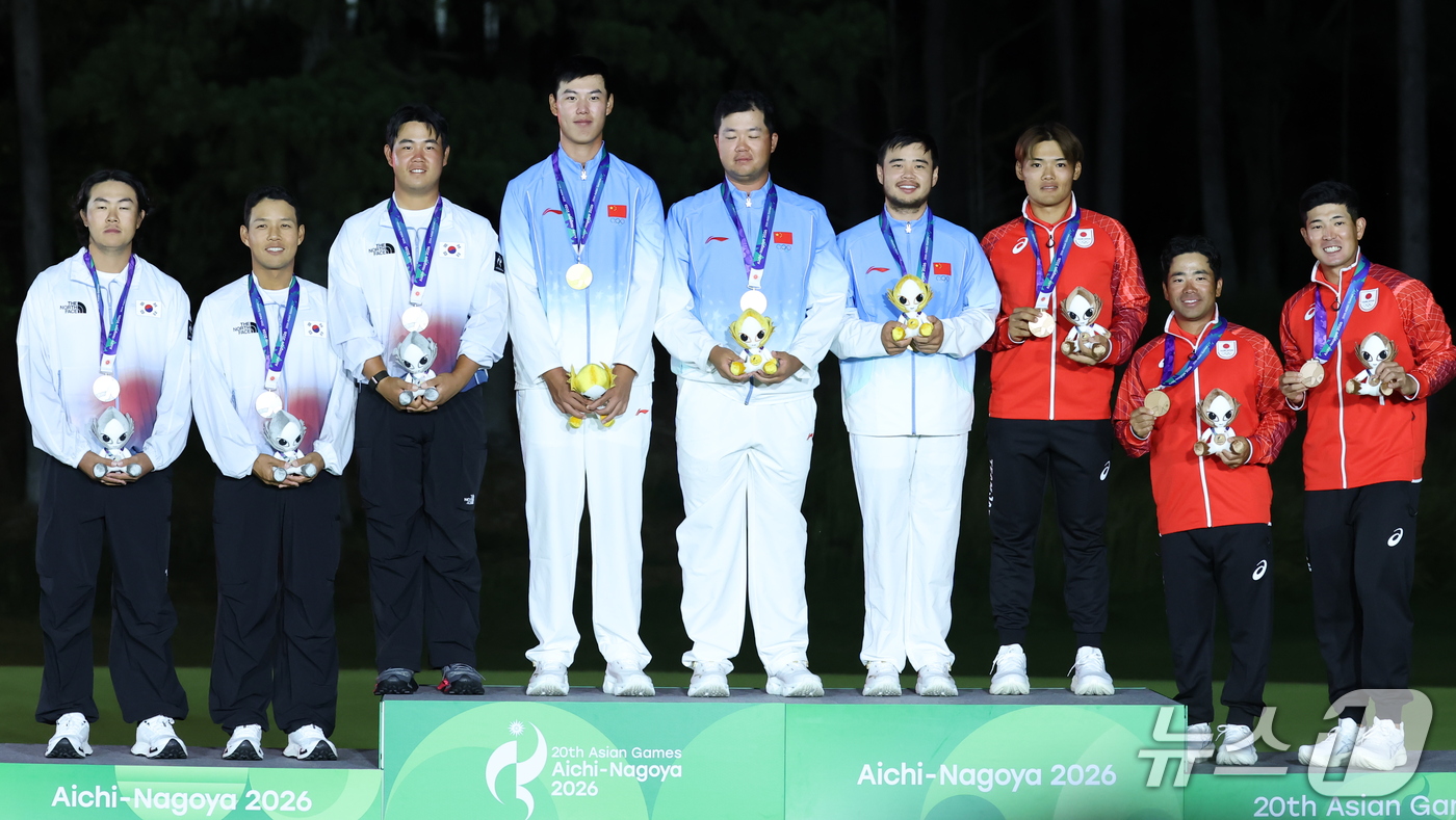 (가스가이=뉴스1 김민지 기자 = 대한민국 김성현(왼쪽부터), 문도엽, 김주형이 3일 일본 아이치현 가스가이 컨트리클럽 동코스에서 열린 2026 아이치·나고야 아시안게임 골프 남자 …