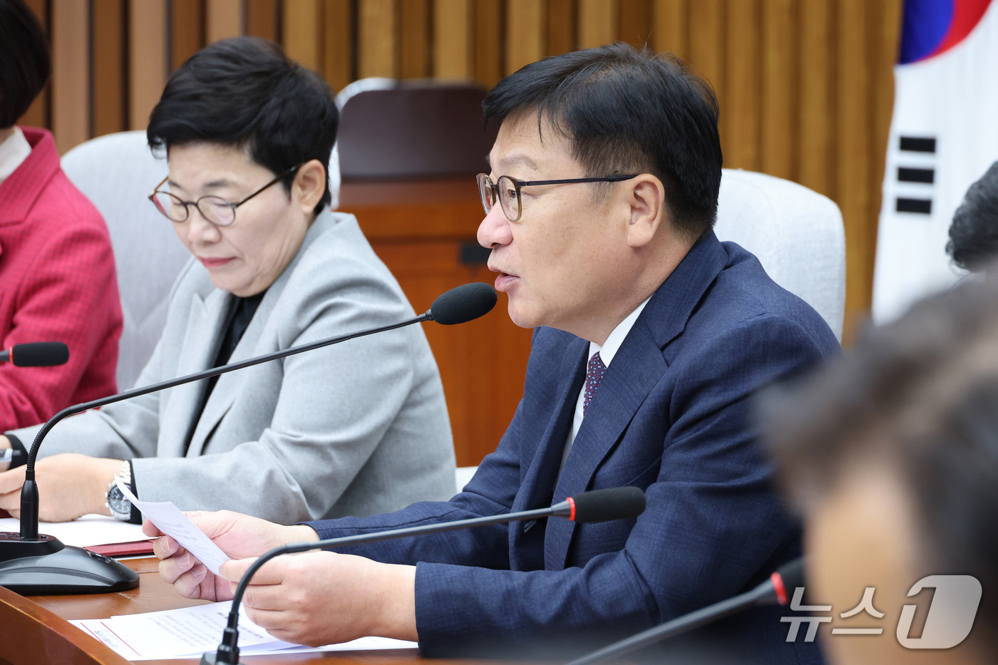 (서울=뉴스1) 신웅수 기자 = 정점식 국민의힘 원내대표가 30일 서울 여의도 국회에서 열린 국정감사 대책회의에서 발언하고 있다. 2026.10.30/뉴스1