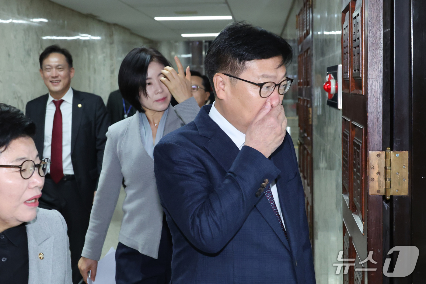 (서울=뉴스1) 신웅수 기자 = 정점식 국민의힘 원내대표가 30일 서울 여의도 국회에서 열린 국정감사 대책회의에 참석하고 있다. 2026.10.30/뉴스1