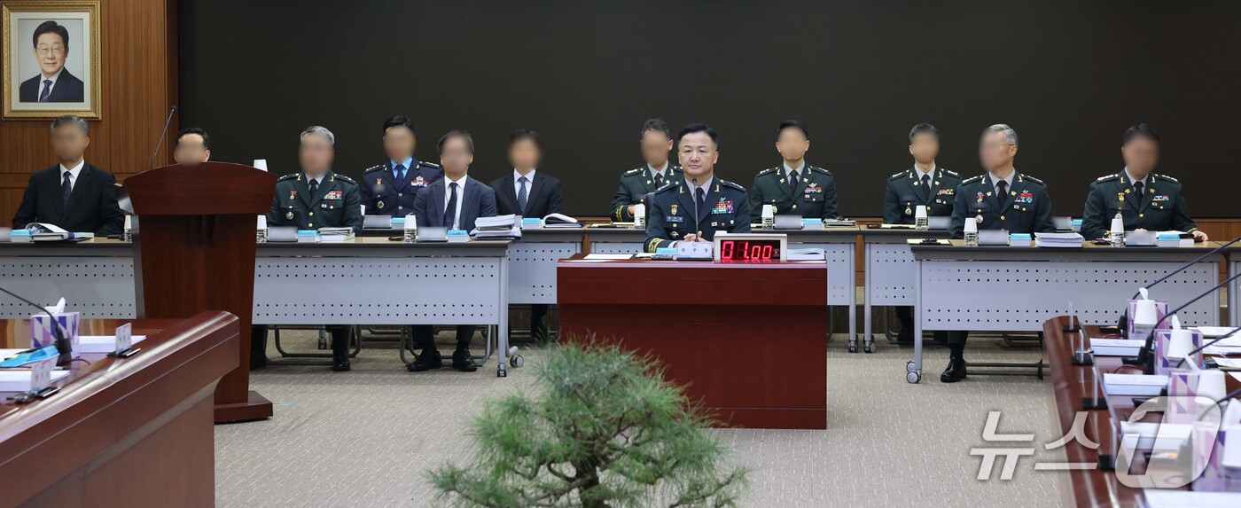(서울=뉴스1) 국회사진기자단 = 편무삼 국방방첩본부장이 30일 경기 과천시 국방방첩본부에서 열린 국회 정보위원회의 국방방첩본부에 대한 국정감사에 출석해 자리하고 있다. 2026. …