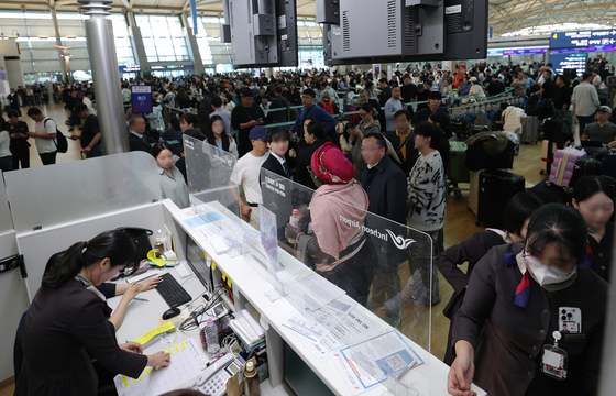 인천공항 네트워크 먹통에 인천공항 출국장 혼란