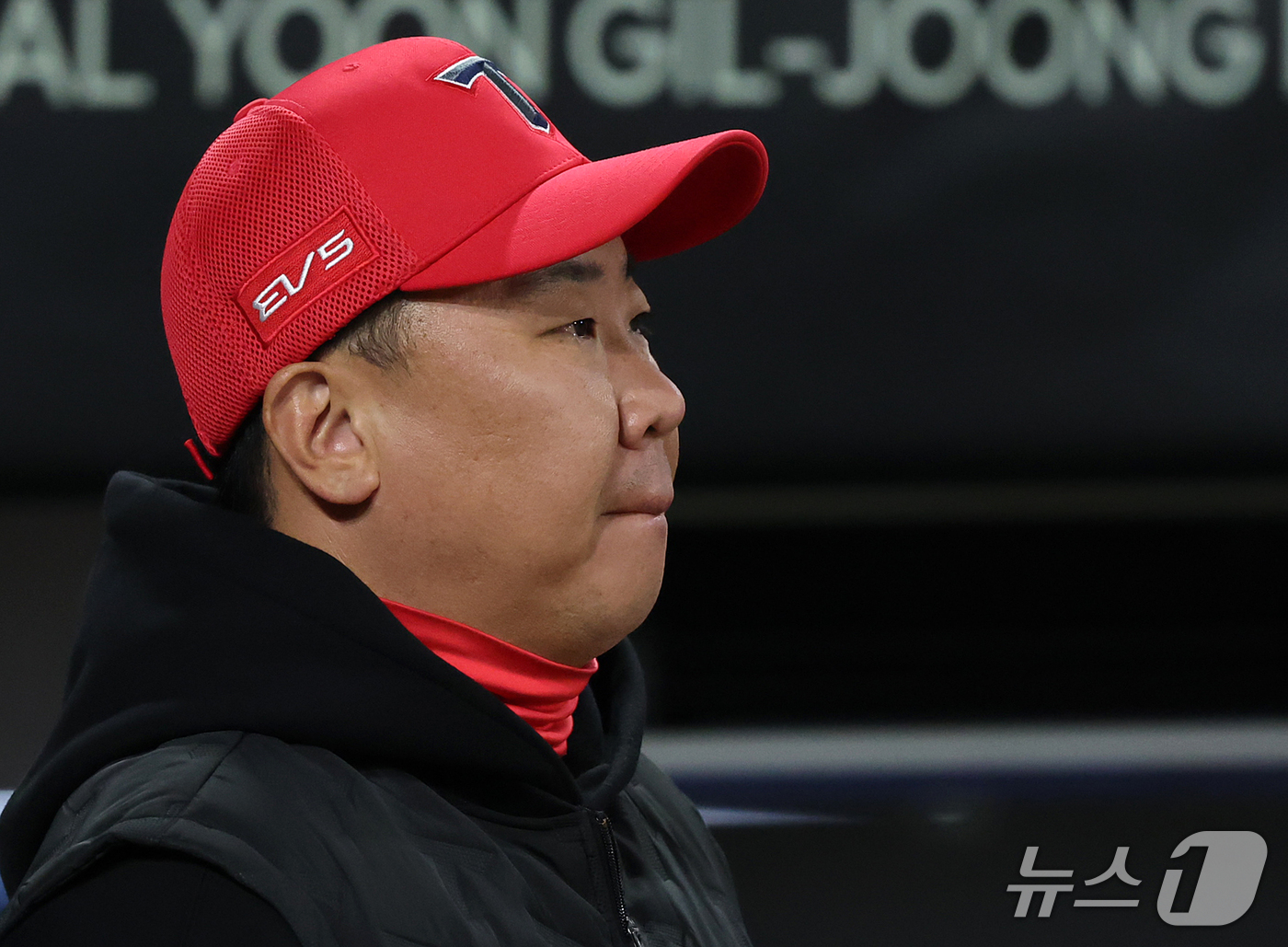 (전남광주=뉴스1) 김진환 기자 = 30일 오후 전남광주 기아챔피언스필드에서 열린 프로야구 2026 신한 SOL KBO 포스트시즌 플레이오프 4차전 삼성 라이온즈와 KIA 타이거즈 …