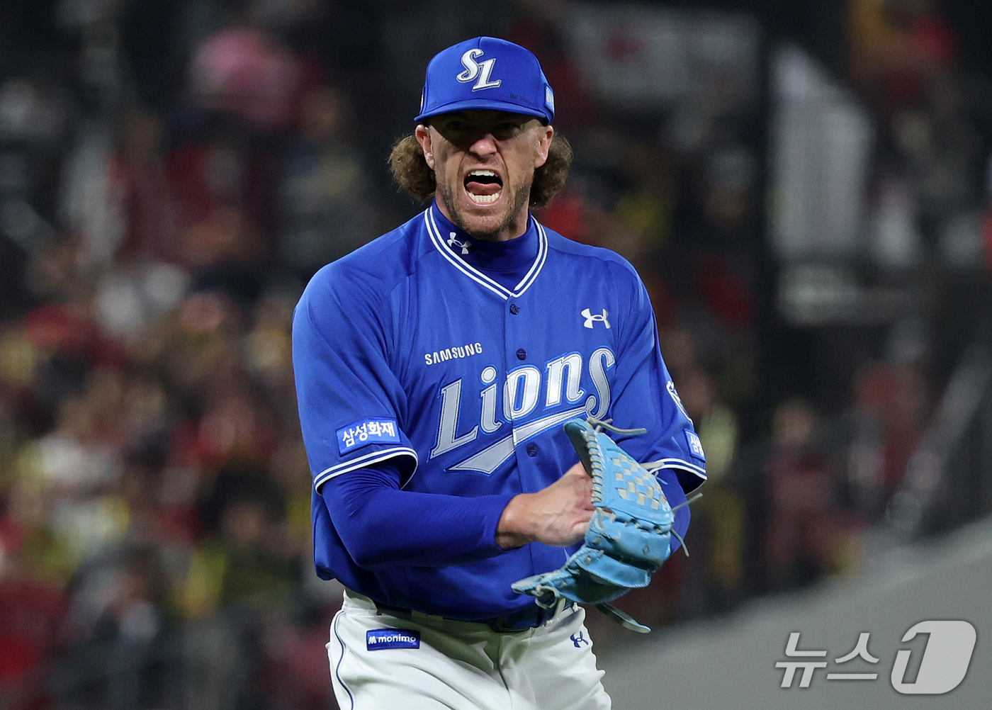 (전남광주=뉴스1) 김진환 기자 = 30일 오후 전남광주 기아챔피언스필드에서 열린 프로야구 2026 신한 SOL KBO 포스트시즌 플레이오프 4차전 삼성 라이온즈와 KIA 타이거즈 …