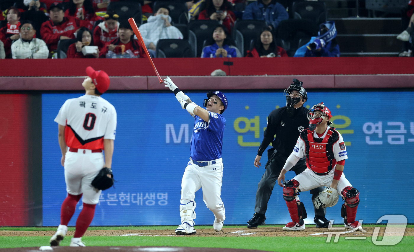 (광주전남=뉴스1) 박지혜 기자 = 30일 오후 전남광주 기아챔피언스필드에서 열린 프로야구 2026 신한 SOL KBO 포스트시즌 플레이오프 4차전 삼성 라이온즈와 KIA 타이거즈 …