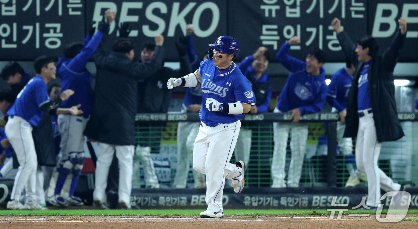 (광주전남=뉴스1) 박지혜 기자 = 30일 오후 전남광주 기아챔피언스필드에서 열린 프로야구 2026 신한 SOL KBO 포스트시즌 플레이오프 4차전 삼성 라이온즈와 KIA 타이거즈 …