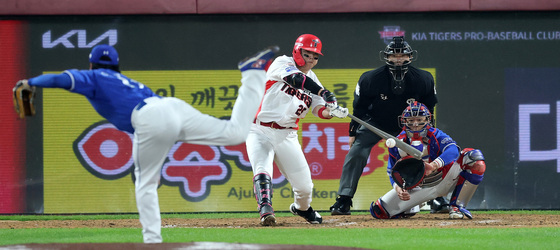 '한준수 3안타 2타점' KIA, PO 끝까지 간다