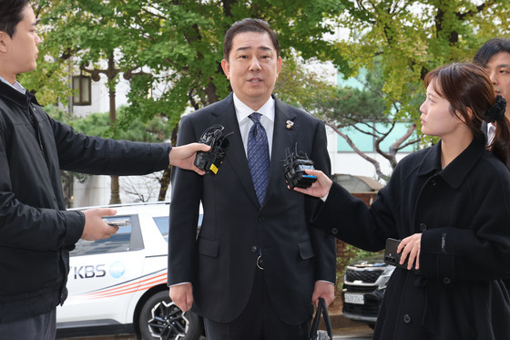 6개월 만에 경찰 조사 출석하는 김병기