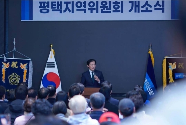 조국 "연대·통합? 공통 목표 분명해져야…李대통령·민주당 위기"