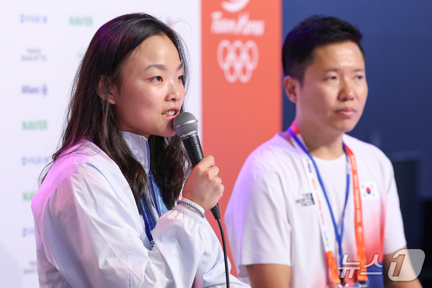 (나고야=뉴스1) 안은나 기자 = 대한민국 서채현이 4일 일본 라이브스 나고야 코리아하우스에서 열린 2026 아이치·나고야 아시안게임 금메달리스트 기자회견에서 취재진 질의에 답하고 …