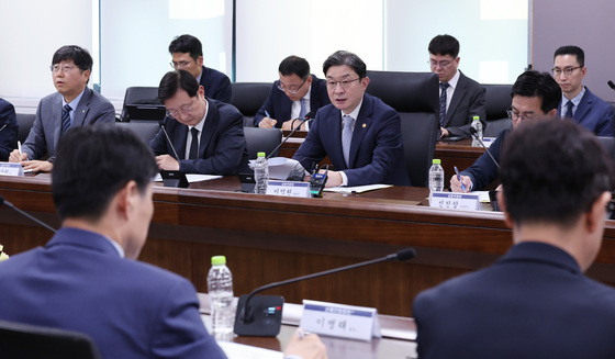 모두 발언하는 이억원 금융위원장