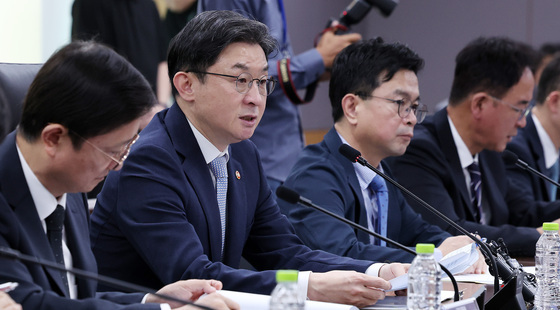 이억원 "침해사고 최고 수준 경각심…보안 빈틈없게 점검"