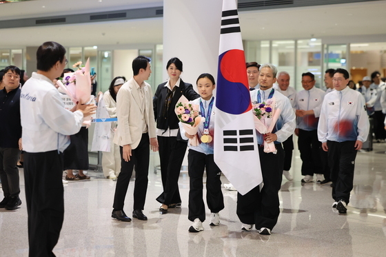 금의환향 입국하는 대한민국 선수단