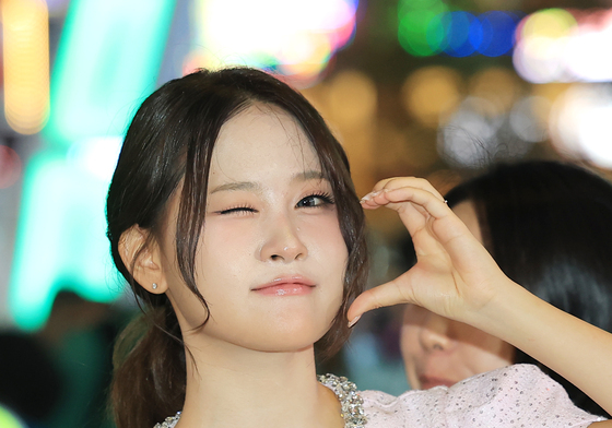 김다현, 마음 고생 잊고 밝은 모습으로