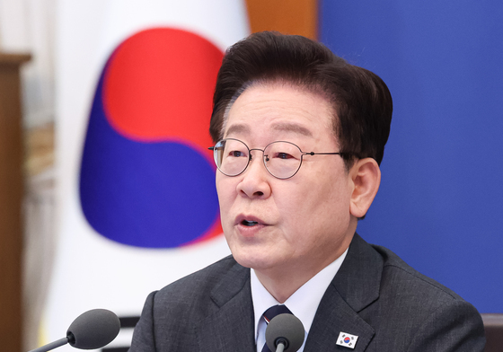 국무회의 발언하는 이재명 대통령