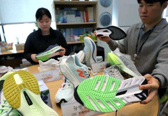 한국소비자원, 카본러닝화 7종 품질 비교 정보 발표