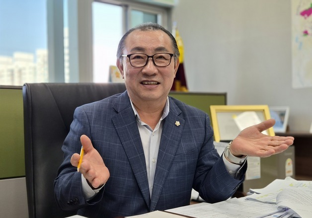 김원일 기장군의장 "거수기 의회 없다…낭비 예산 줄여 민생에 투자"