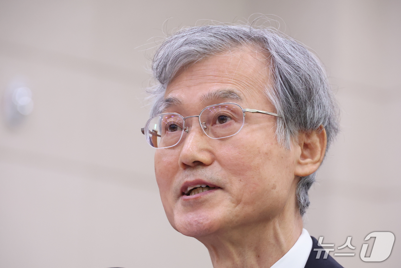 (서울=뉴스1) 신웅수 기자 = 조희대 대법원장이 6일 서울 여의도 국회에서 열린 법제사법위원회의 대법원 등에 대한 국정감사에서 의원 질의에 대한 답변을 거부하고 있다. 2026. …
