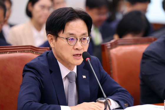 호남 반도체 예타 면제·군공항 이전 추궁…김정관 "호황 활용해야"