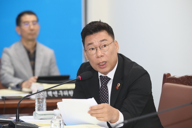제주특별법에 의견도 못 내는 교육감…제도 개선 17년째 '제자리'