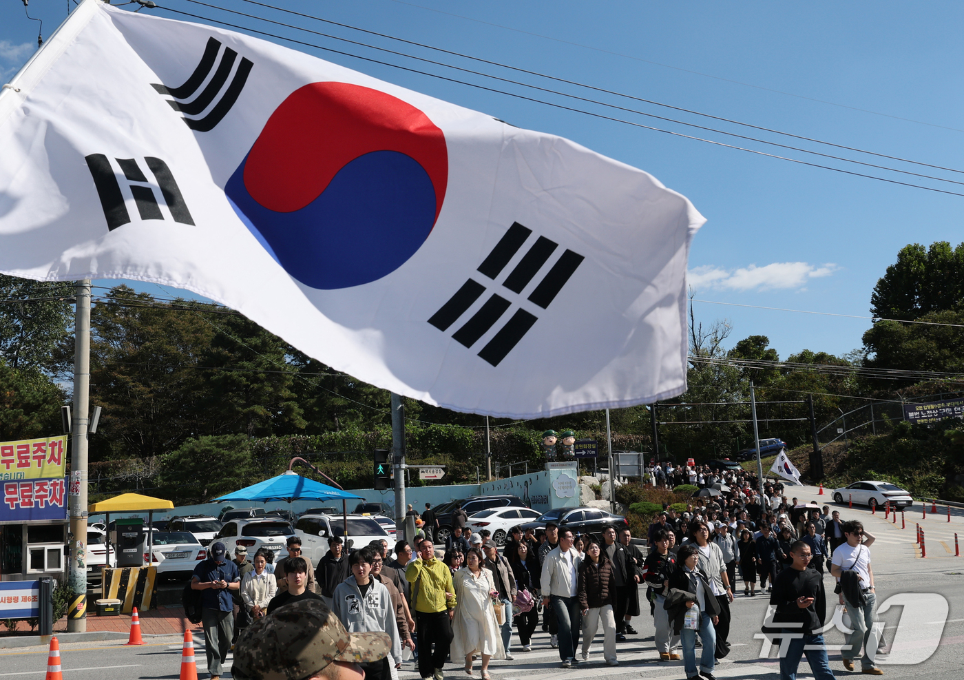 (논산=뉴스1) 김기태 기자 = 2026 아이치·나고야 아시안게임 금메달리스트의 병역 면제 혜택 논란이 일고 있는 6일 충남 논산 육군훈련소 입영심사대에서 입영장병들이 입소하고 있 …