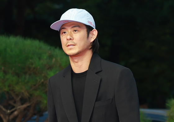 부산영화제 레드카펫 밟는 빈지노