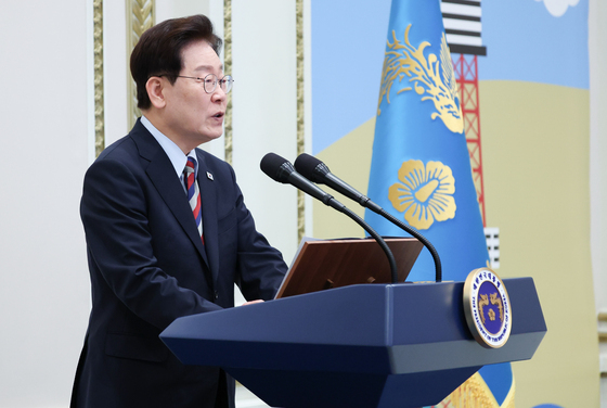 李대통령 "한일관계 신뢰 쌓고 새로운 장…재일동포 역할 더욱 중요"