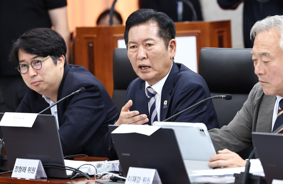 [국감] 의사진행 발언하는 정청래 의원
