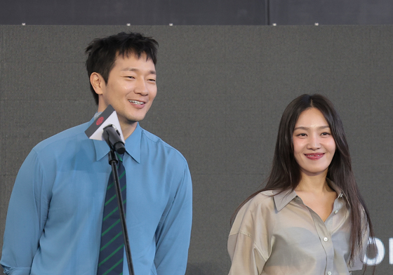 손석구·최희서, 닮은꼴 미소