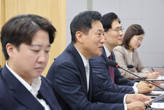 오세훈 "한동훈 잘 싸우고 있어…보수 통합 반드시 필요"