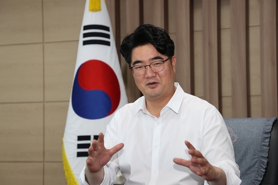 안재민 상주시장 "신청사 갈등 해소·농특산물 판로 확대 집중"