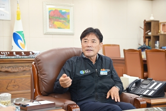 윤경희 청송군수 "월 20만 원 농어촌 기본소득 더 늘리겠다"