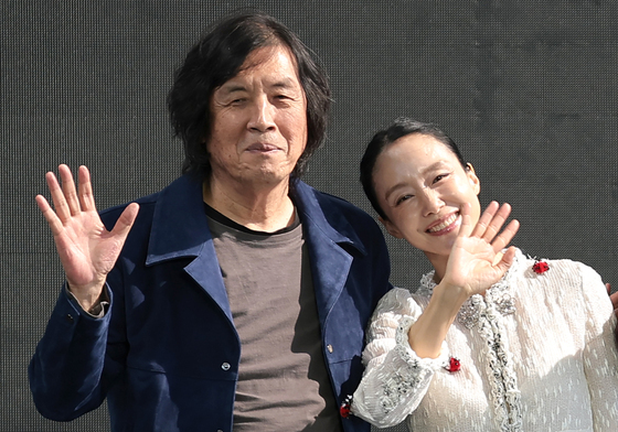 '가능한 사랑' 이창동 감독과 전도연