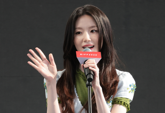 부산 관객 만난 아이들 슈화