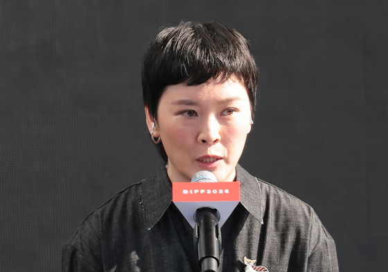 '오래오래 행복하게' 펑아이 피오나 론