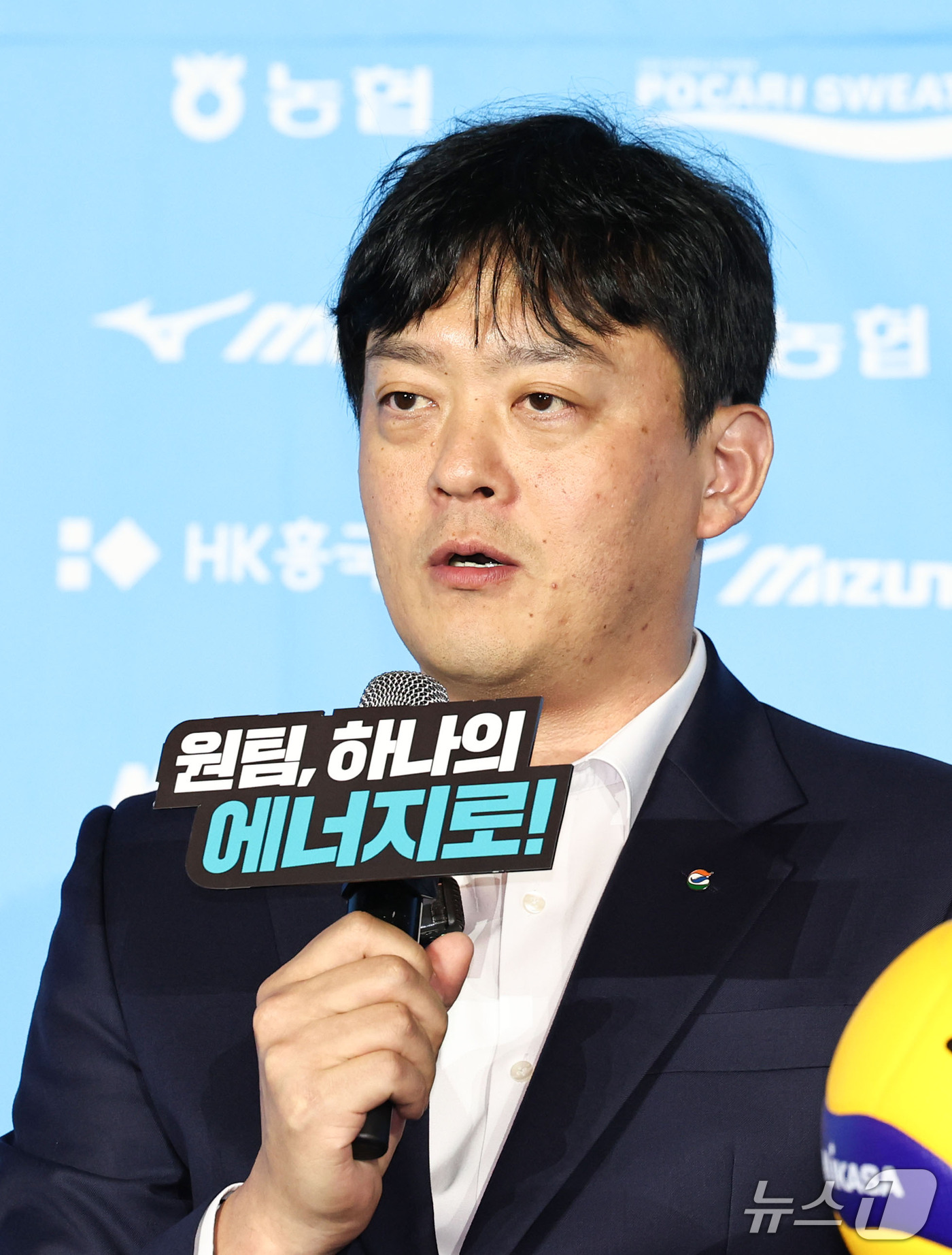 (서울=뉴스1) 이종수 기자 = 이영택 GS칼텍스 감독이 7일 오후 서울 강남구 리베라호텔에서 열린 프로배구 2026-2027 V리그 여자부 미디어데이에서 시즌에 임하는 각오를 밝 …