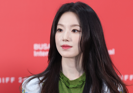 아이들 슈화, 배우로 첫 부국제…"큰 영화제 긴장했지만 영광"(종합) [BIFF]