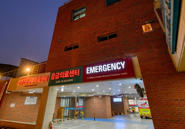 25개 병원 '수용 불가'…안성 35주 임산부, 헬기로 전주 이송돼 출산